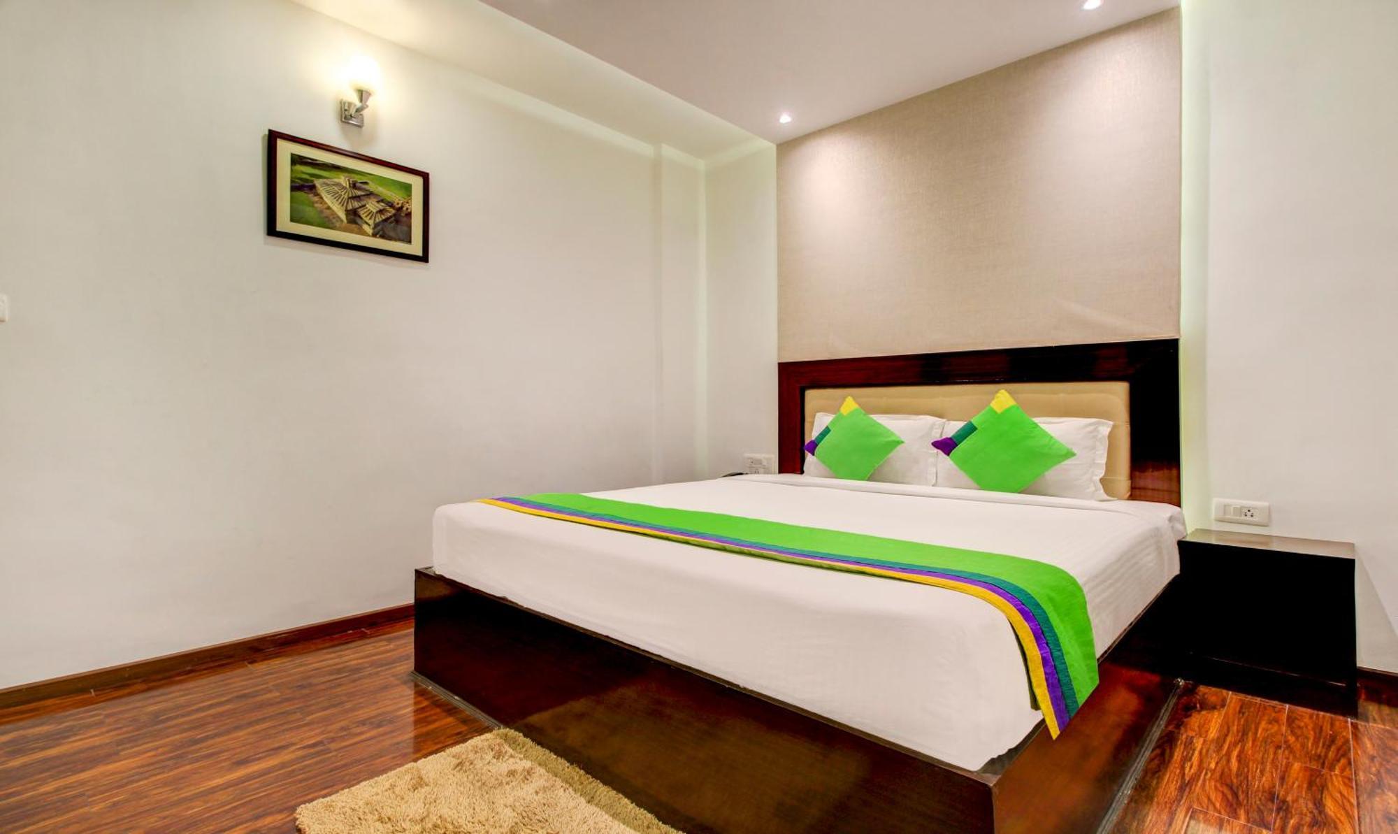 Treebo The Sai Leela Suites R T Nagar Bangalore Extérieur photo